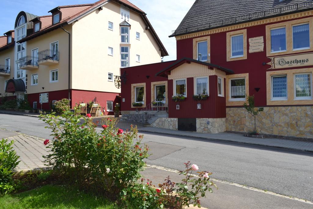 Hotel & Restaurant Zur Linde Freital Esterno foto