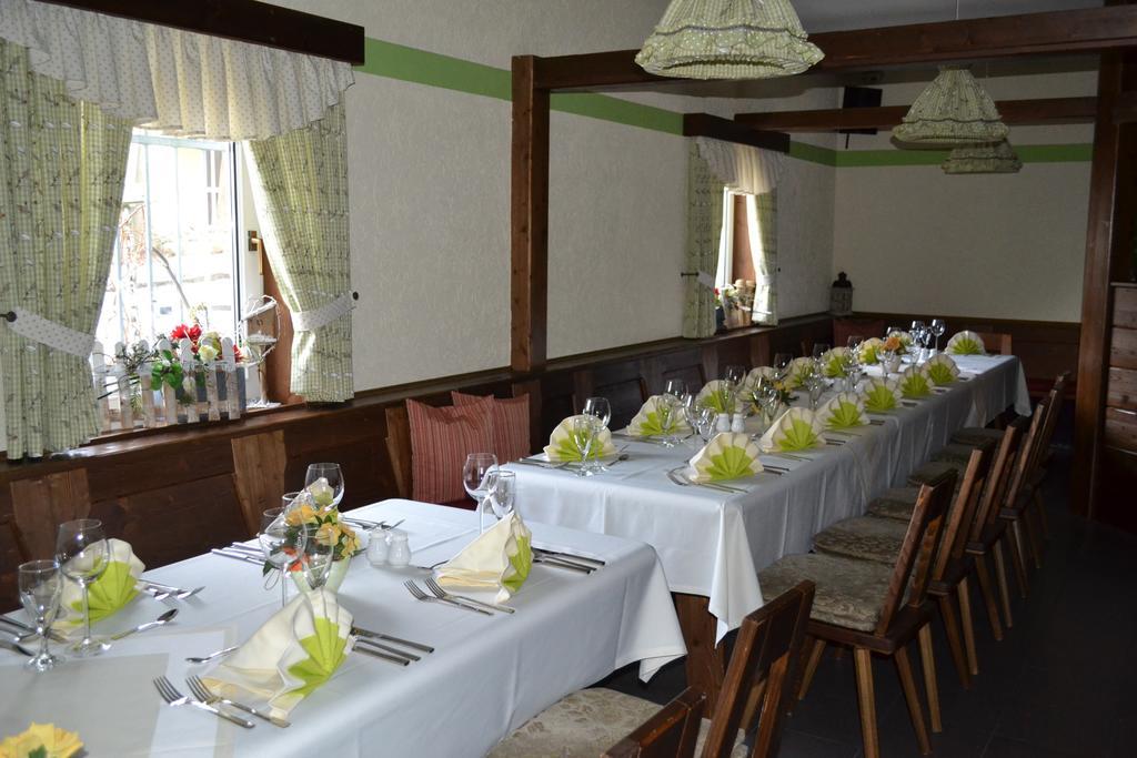 Hotel & Restaurant Zur Linde Freital Esterno foto