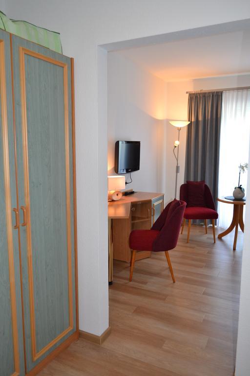 Hotel & Restaurant Zur Linde Freital Esterno foto