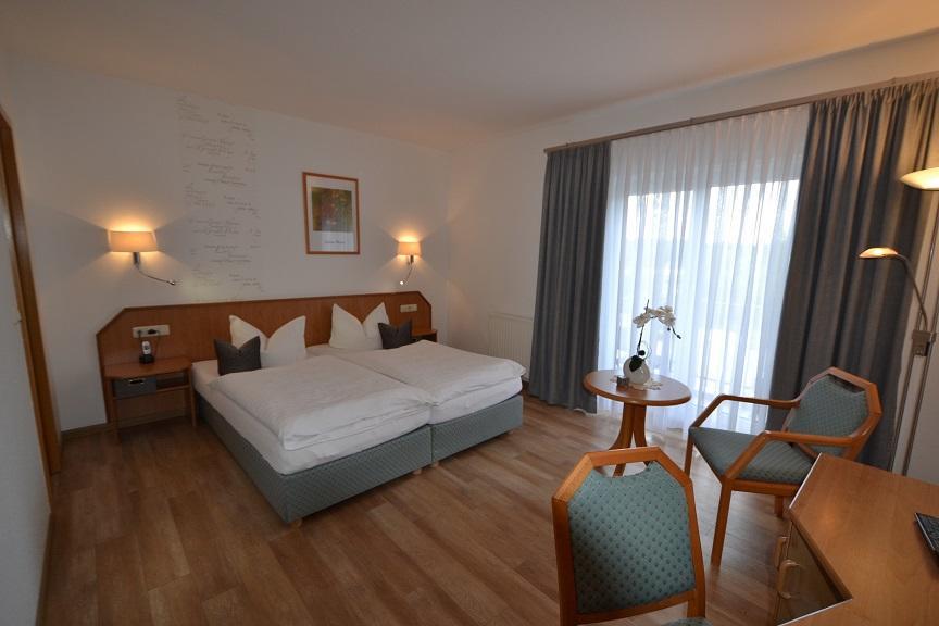 Hotel & Restaurant Zur Linde Freital Esterno foto