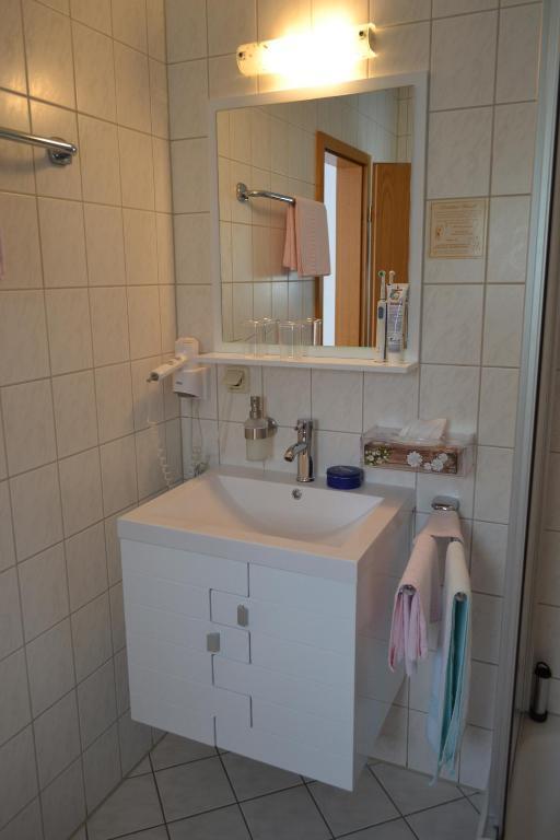 Hotel & Restaurant Zur Linde Freital Esterno foto